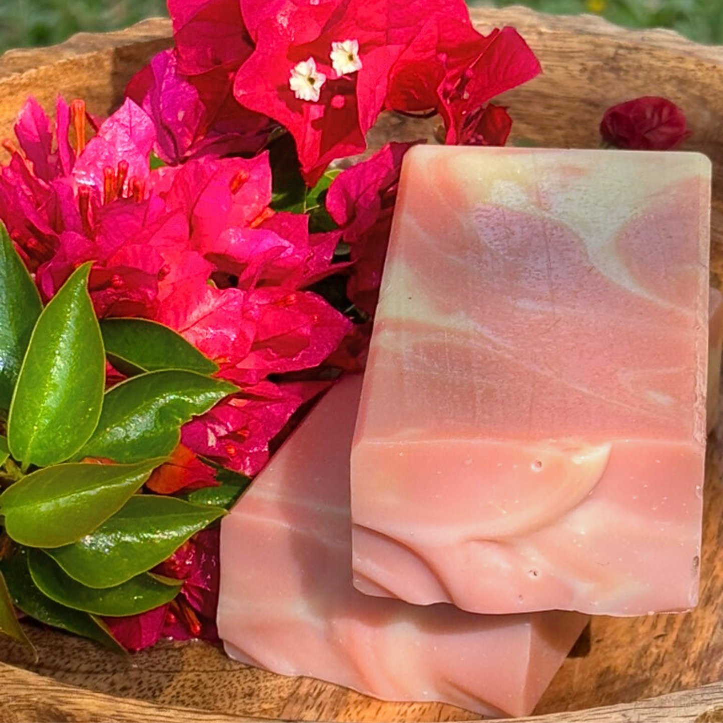 Savon artisanal fin à la rose